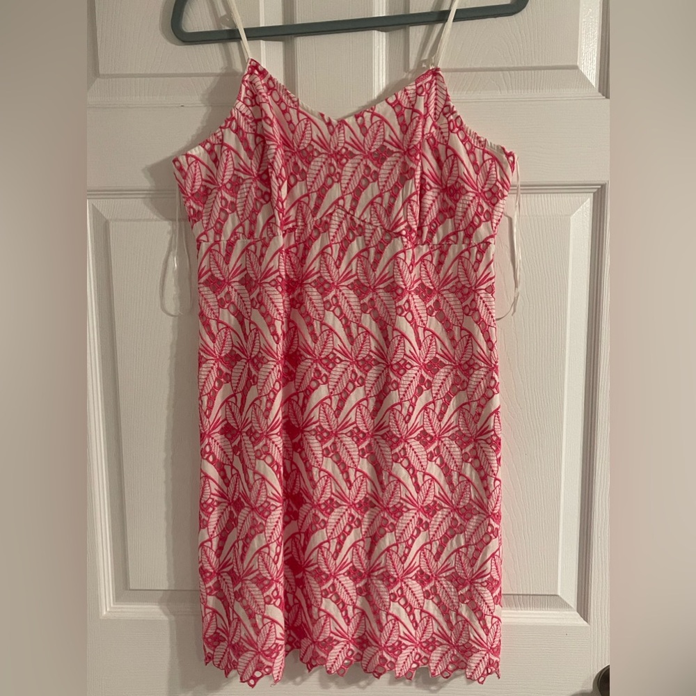 Crown and Ivy: Pink and White Lace Dress